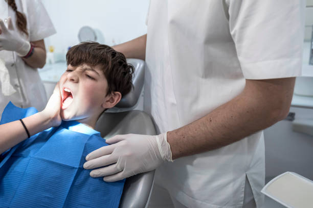 Best Weekend Emergency Dental Services in Gra Forks, ND